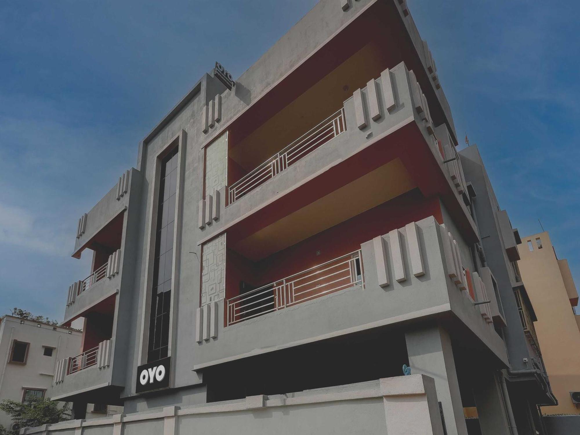 Hotel O Casa Midland Bhuvanesvar Kültér fotó