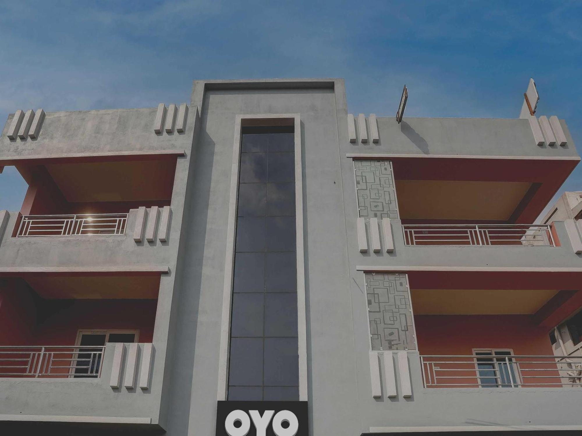 Hotel O Casa Midland Bhuvanesvar Kültér fotó