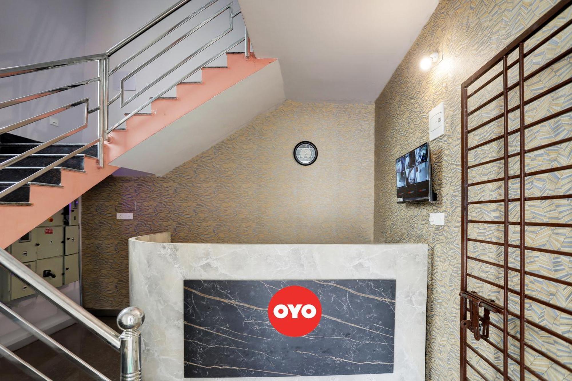 Hotel O Casa Midland Bhuvanesvar Kültér fotó